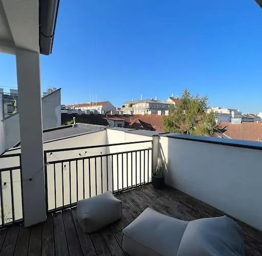 Stylishes Mit Grossem Balkon Nahe Hauptbahnhof Apartmán *