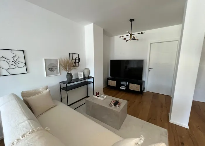 Stylishes Mit Grossem Balkon Nahe Hauptbahnhof * Vídeň